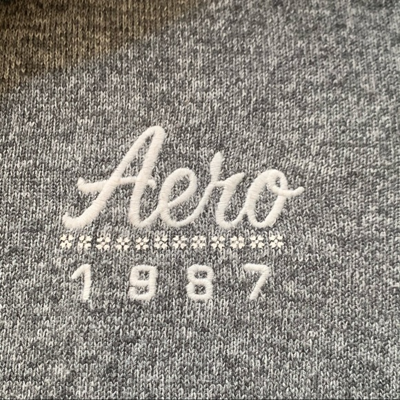 AEROPOSTALE➡️2/$9 3/$11⬅️Gray faux fur lined HOODIE (women’s M) Zip up front - Picture 4 of 8